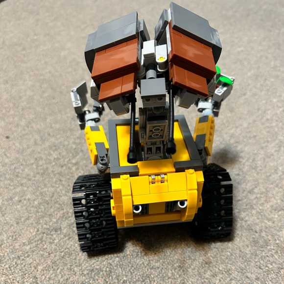 REPRODUCTION LEGO Inspired WALL-E Disney Pixar 8886/ 21303 READ!! 9” x 7” LARGE - Picture 10 of 13